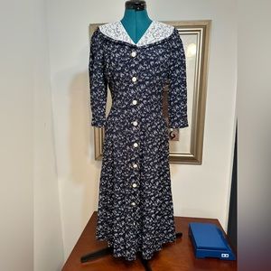 Tina Barrie Petite Navy Blue Floral Pilgrim Collar Button Down Dress Size 6P